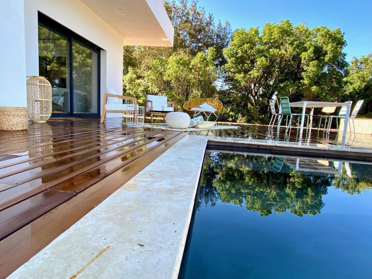 Villas De Standing Avec Magnifique Vue Mer Et Piscines Privees, Sagone Sagone  Esterno foto