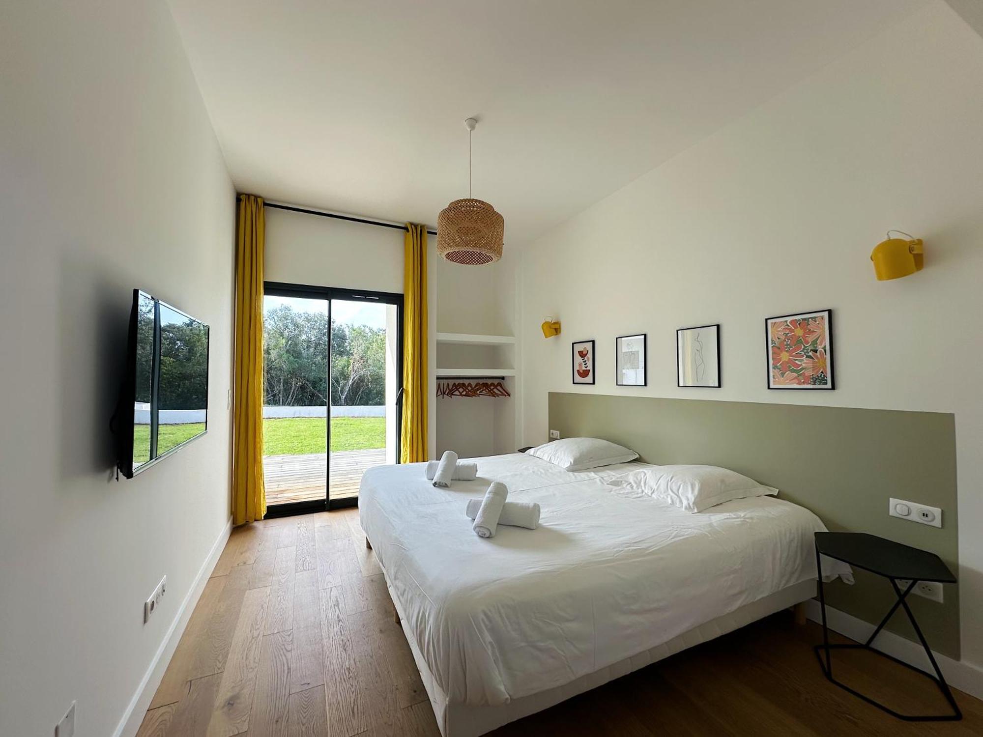 Villas De Standing Avec Magnifique Vue Mer Et Piscines Privees, Sagone Sagone  Esterno foto